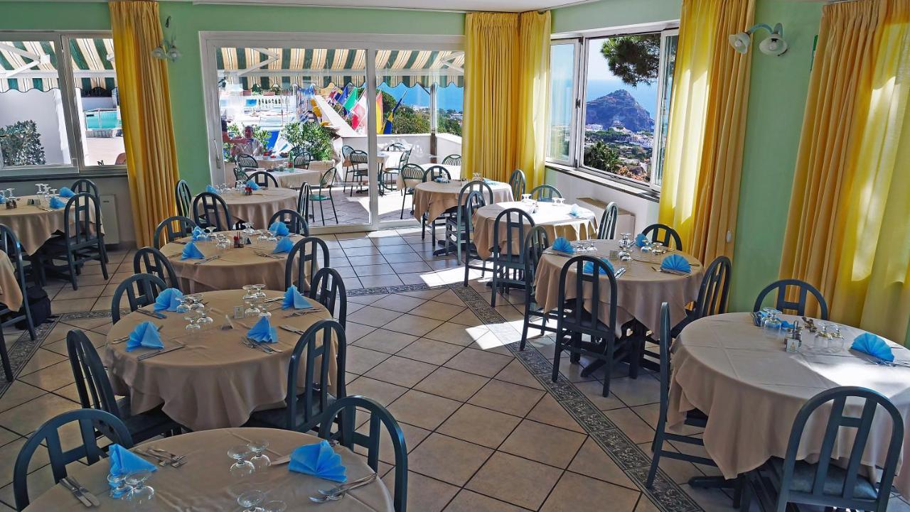 Hotel La Ginestra Forio  Exterior photo
