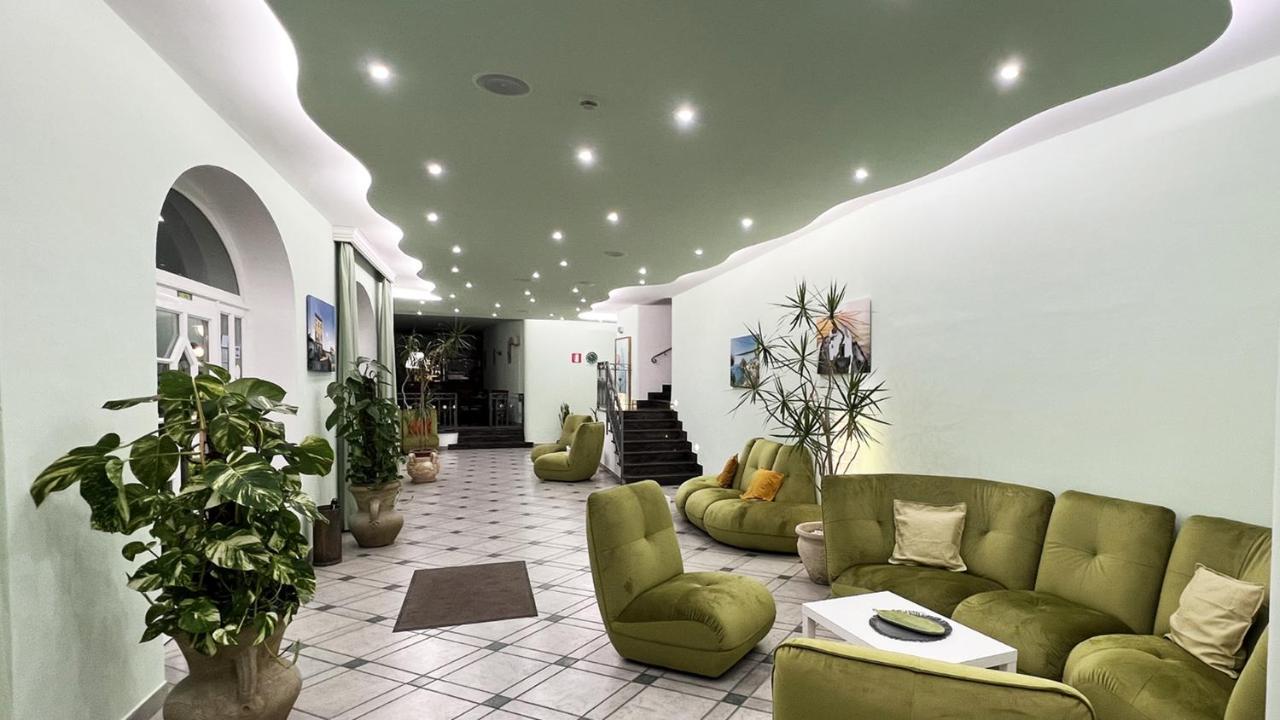 Hotel La Ginestra Forio  Exterior photo