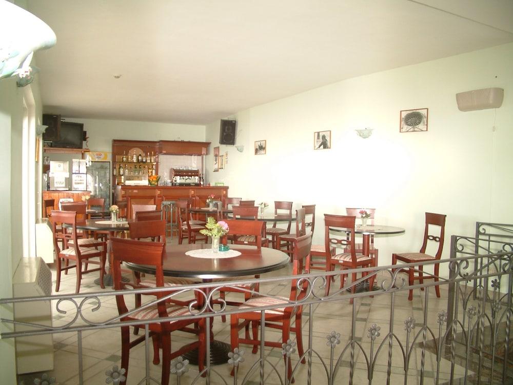 Hotel La Ginestra Forio  Exterior photo