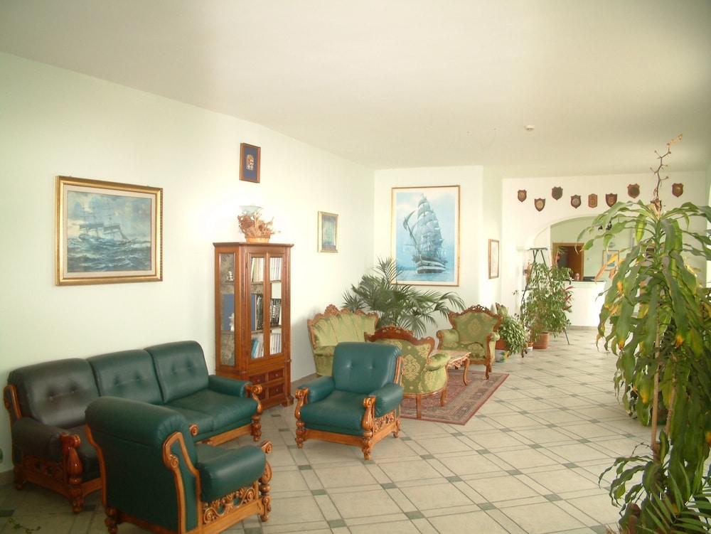 Hotel La Ginestra Forio  Exterior photo