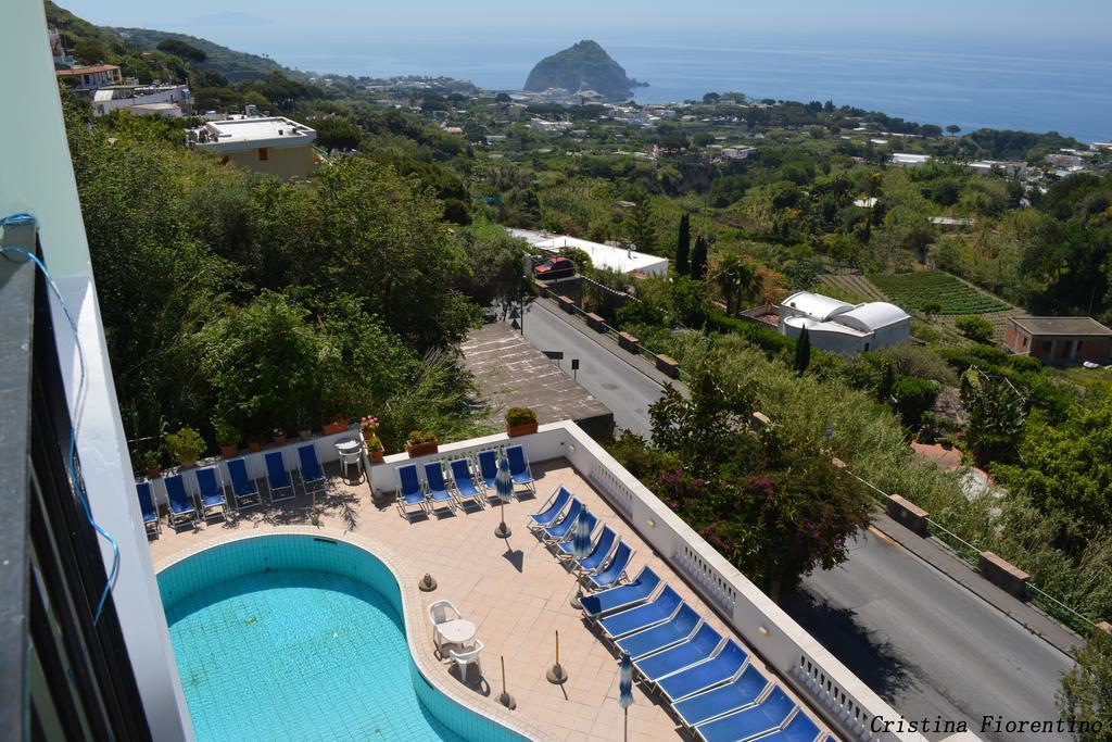 Hotel La Ginestra Forio  Exterior photo